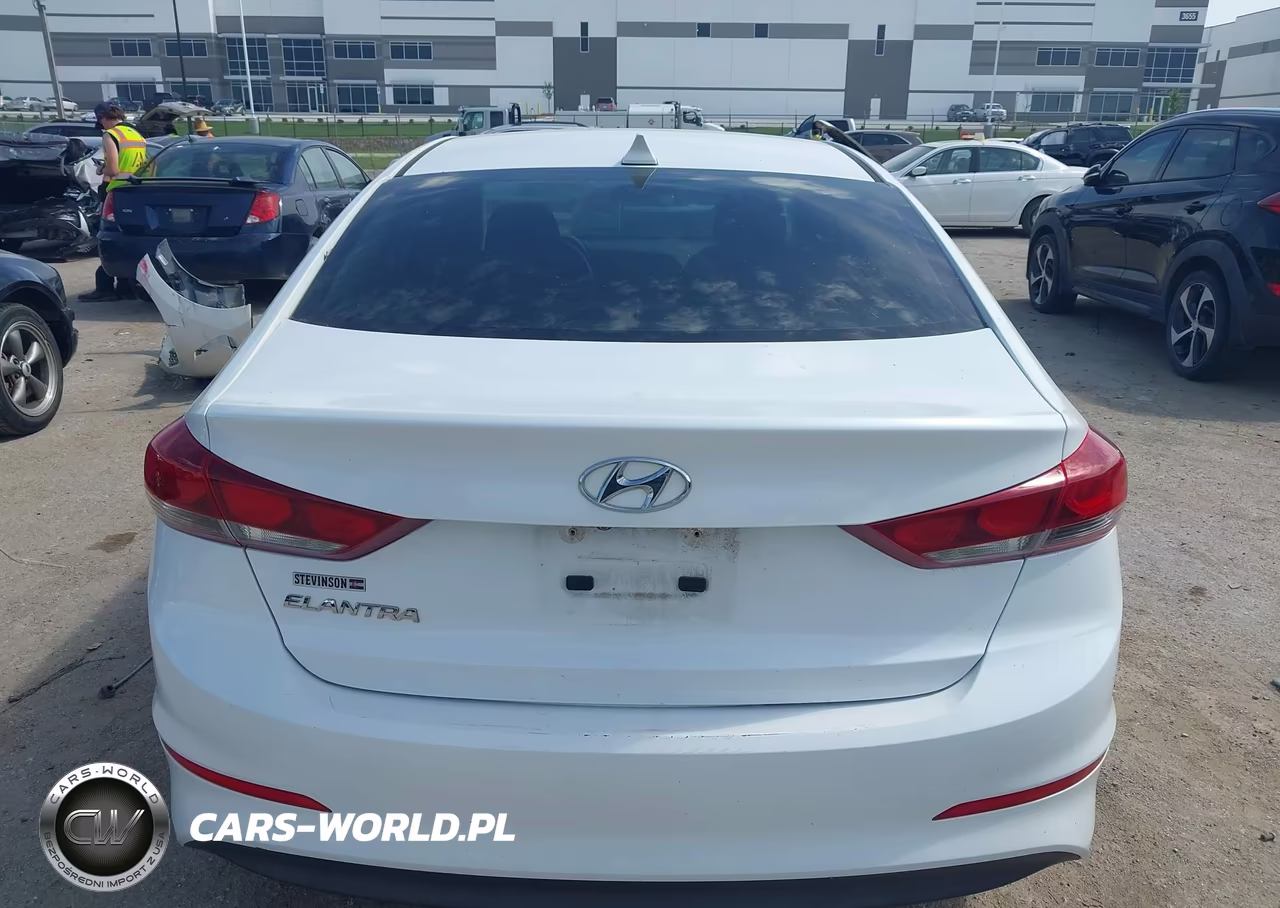 2018 Hyundai Elantra Sel VIN:5NPD84LF7JH232875 - 16