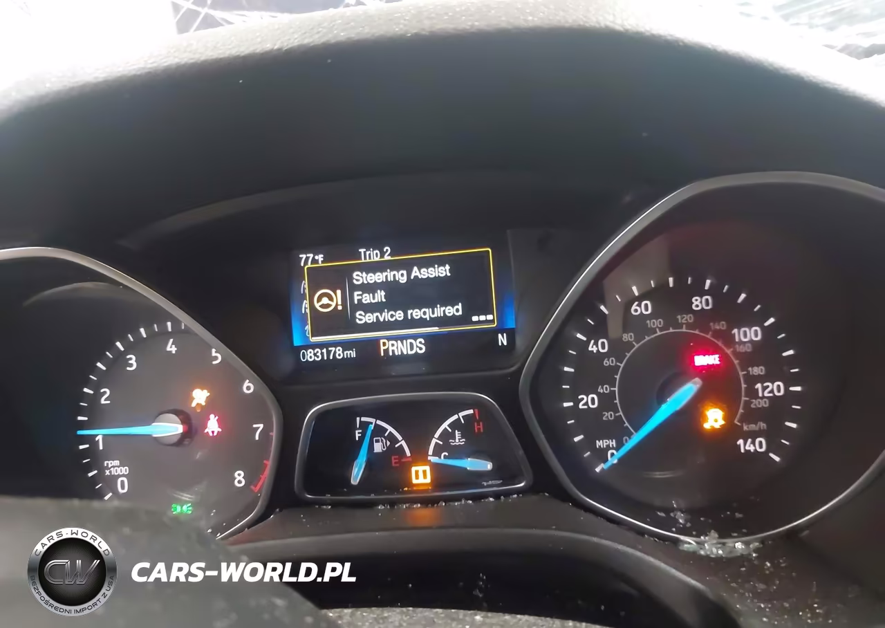 2018 Ford Focus Titanium VIN:1FADP3J27JL250033 - 7