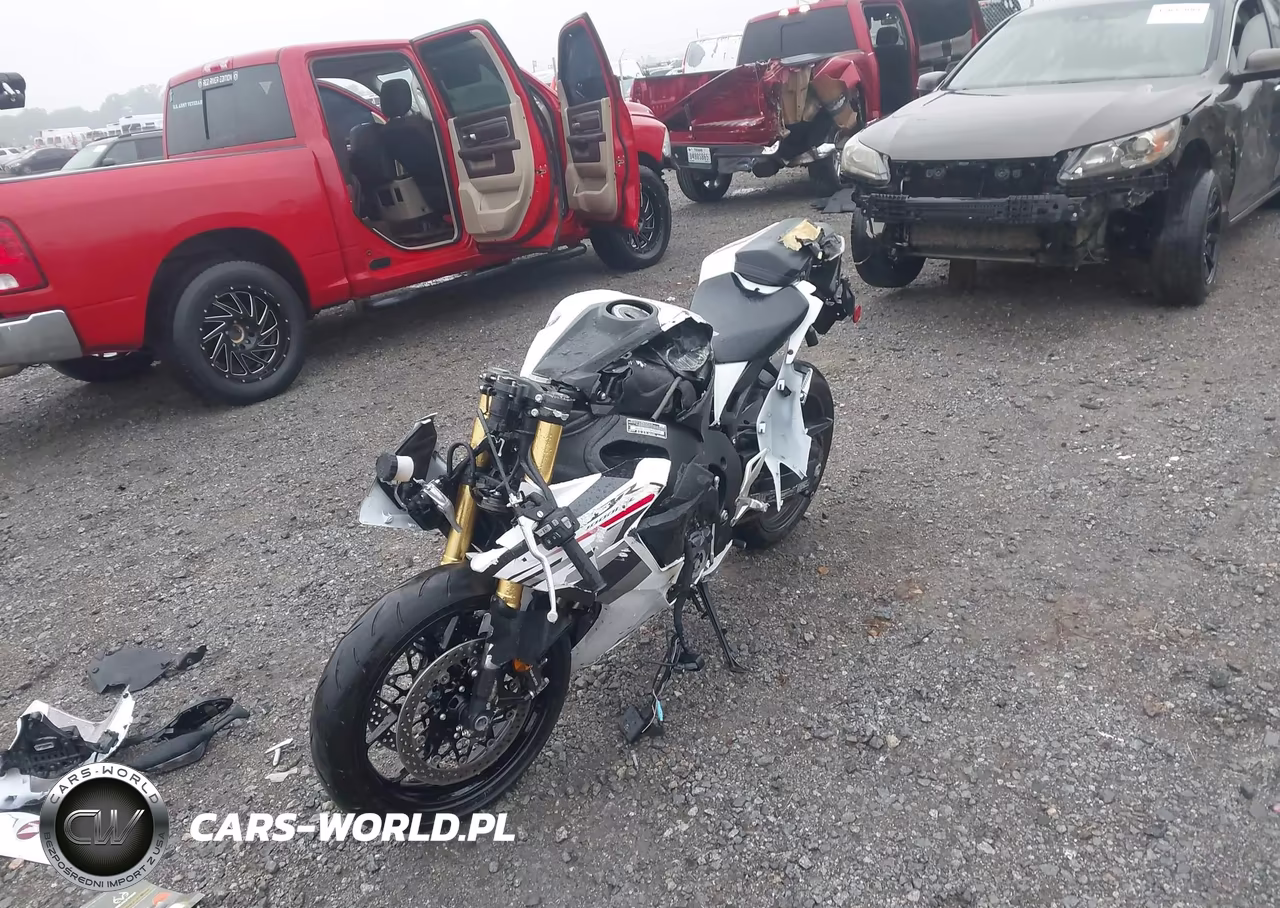 2025 Honda Cbr1000 Rr VIN:JH2SC7717SK800431 - 2