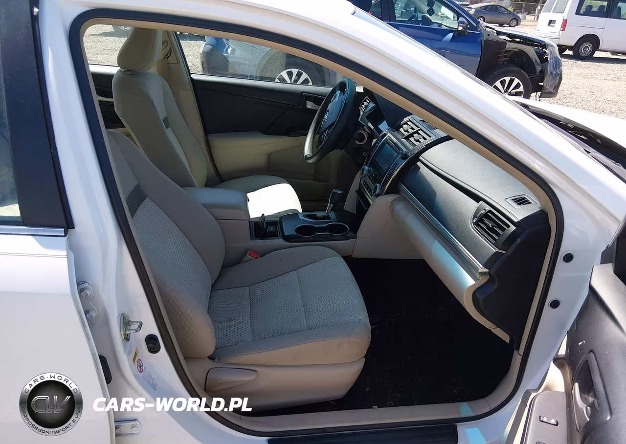 2014 Toyota Camry Le VIN:4T4BF1FK0ER350879 - 5
