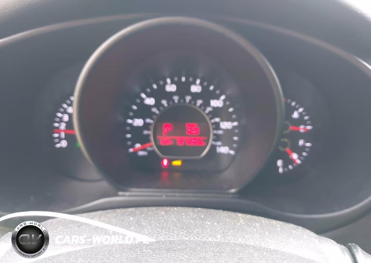 2016 Kia Soul + VIN:KNDJP3A57G7345880 - 7