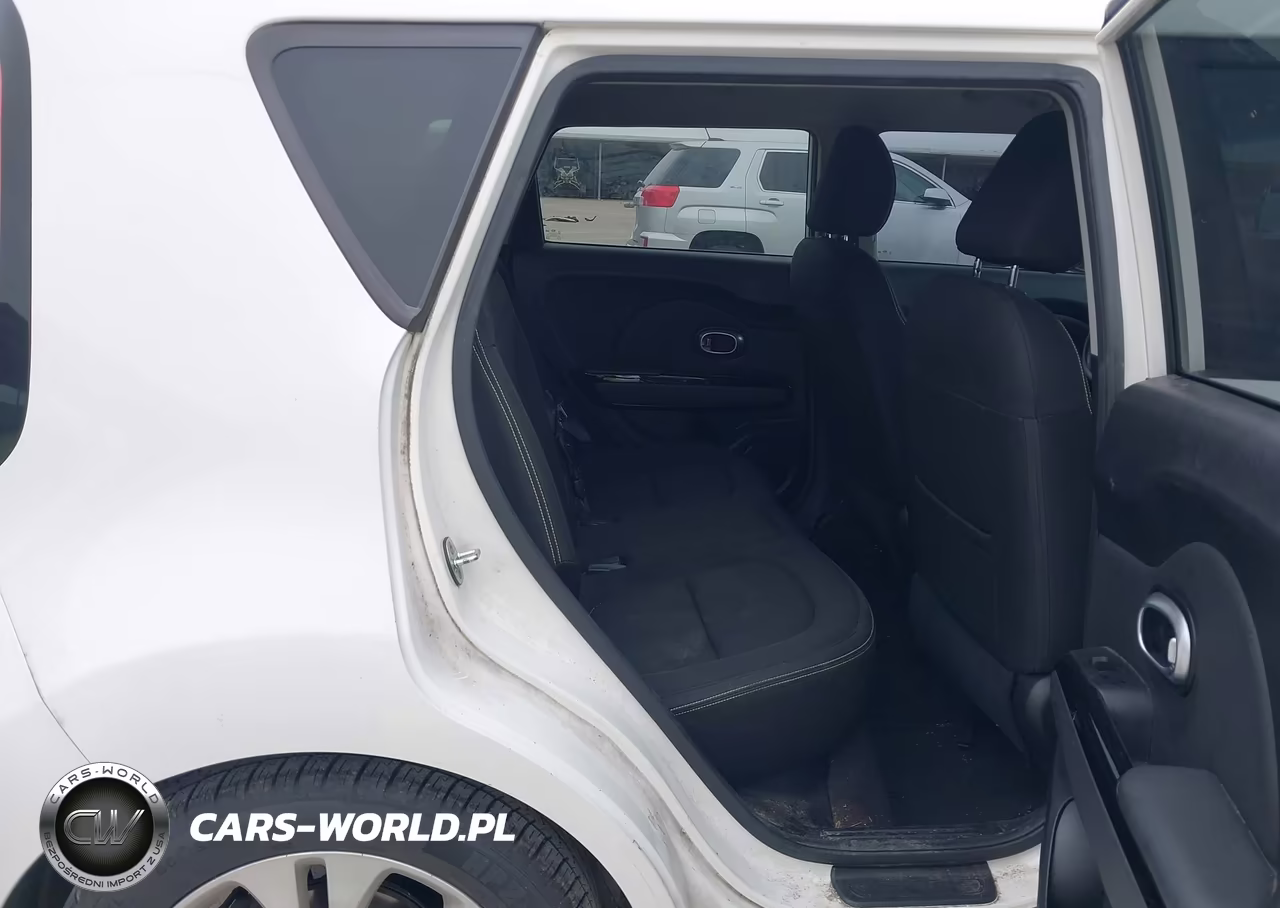 2016 Kia Soul + VIN:KNDJP3A57G7345880 - 8