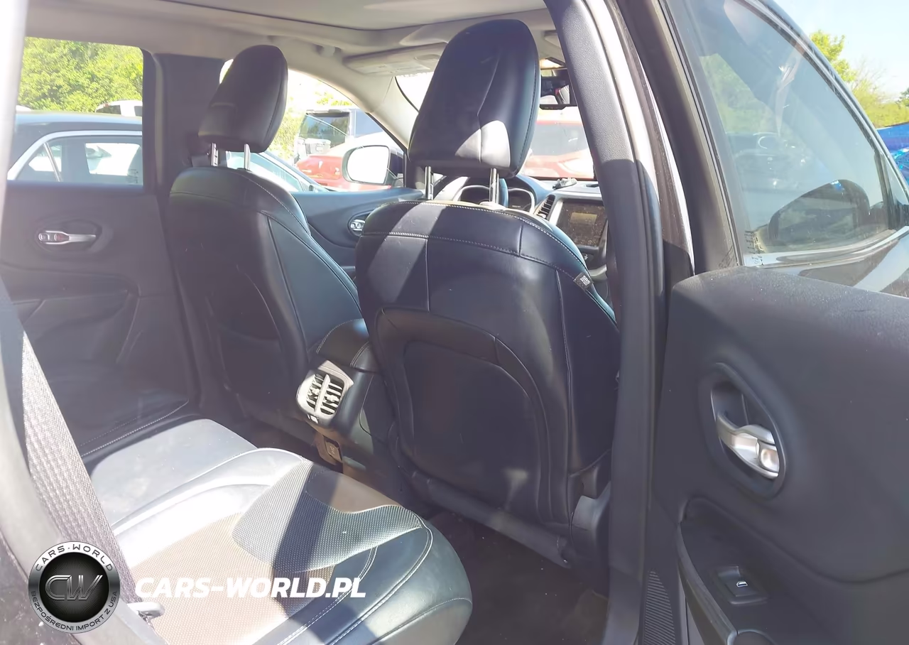 2015 Jeep Cherokee Limited VIN:1C4PJMDS4FW674527 - 8