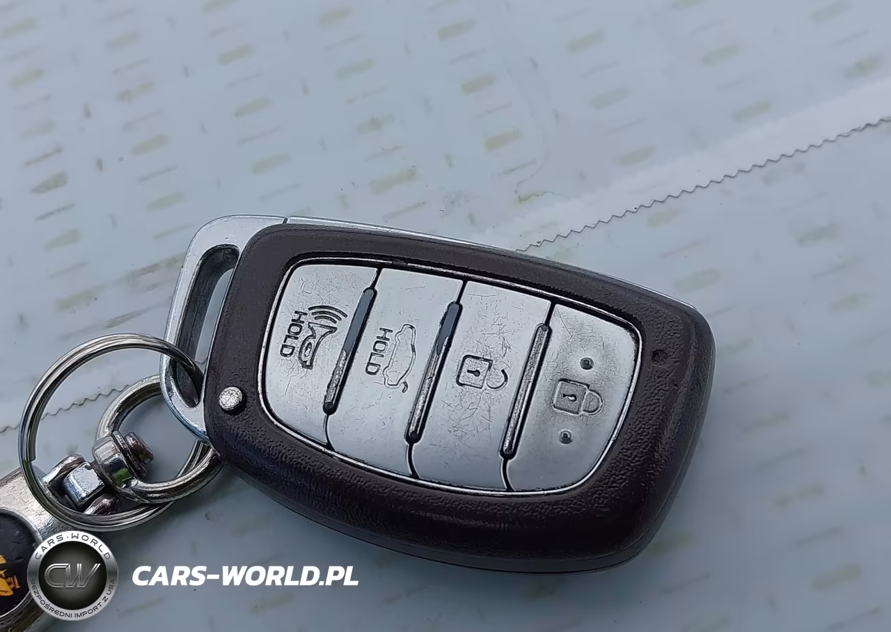 2018 Hyundai Sonata Hybrid Se VIN:KMHE24L39JA083660 - 11