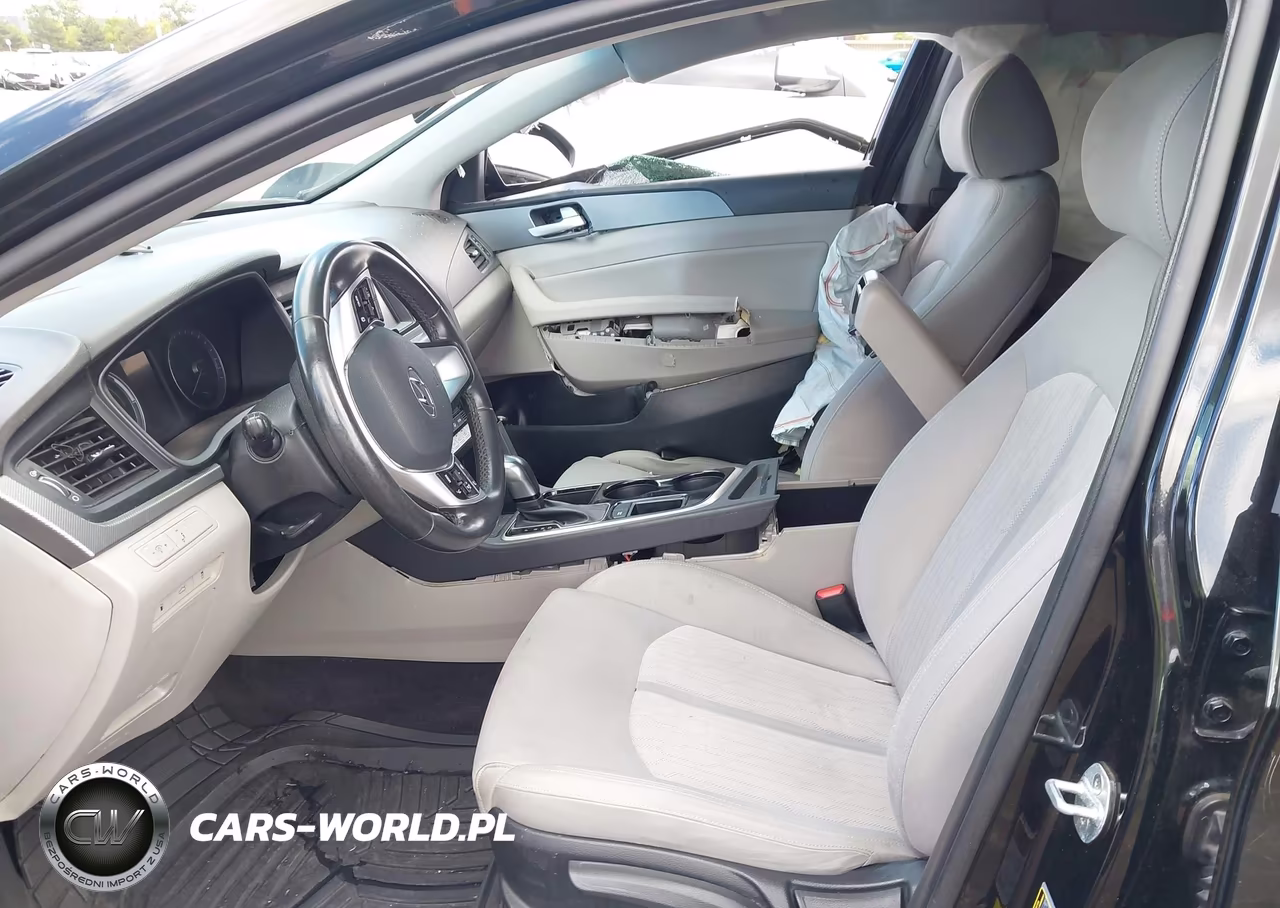 2018 Hyundai Sonata Hybrid Se VIN:KMHE24L39JA083660 - 5