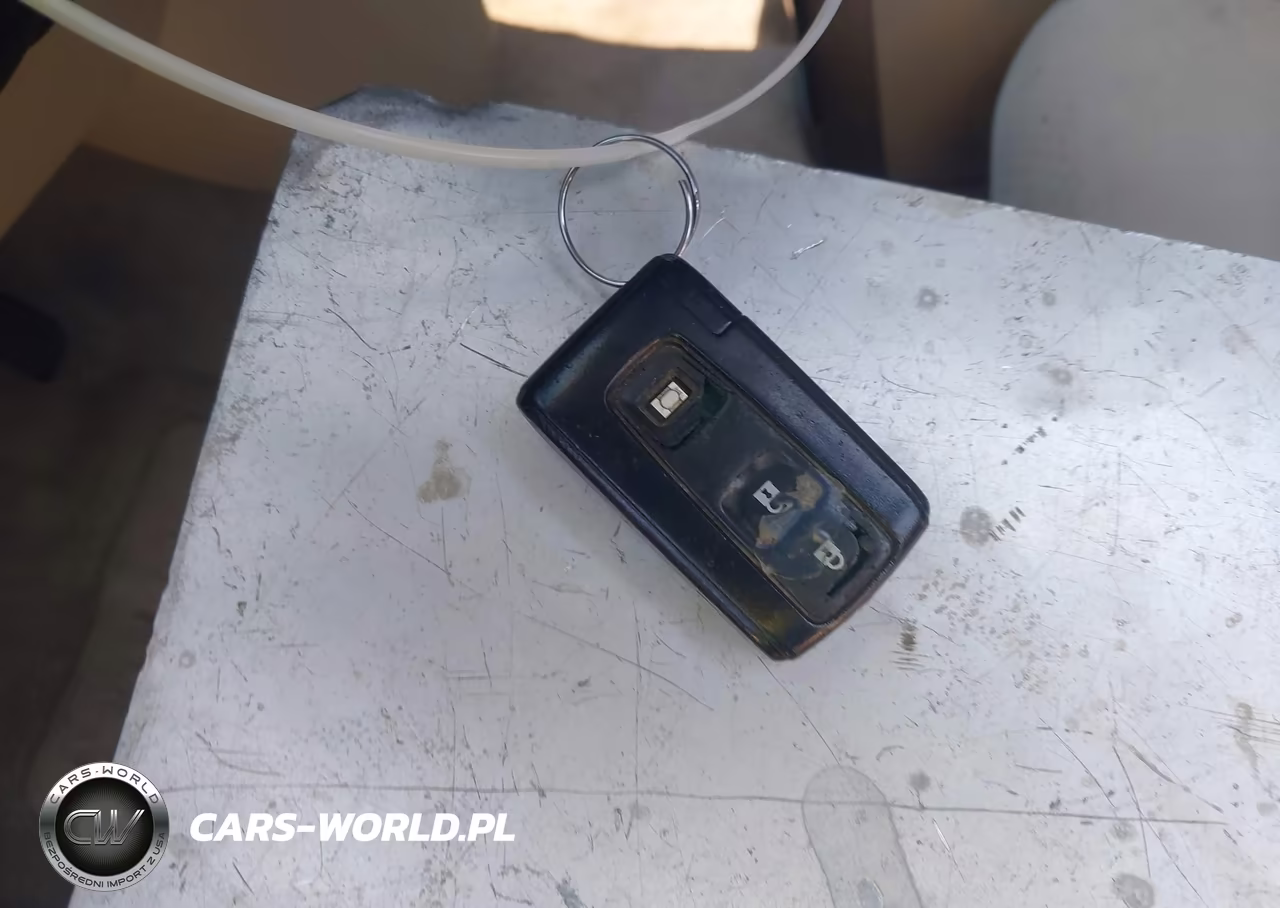 2005 Toyota Prius VIN:JTDKB20U157019060 - 11