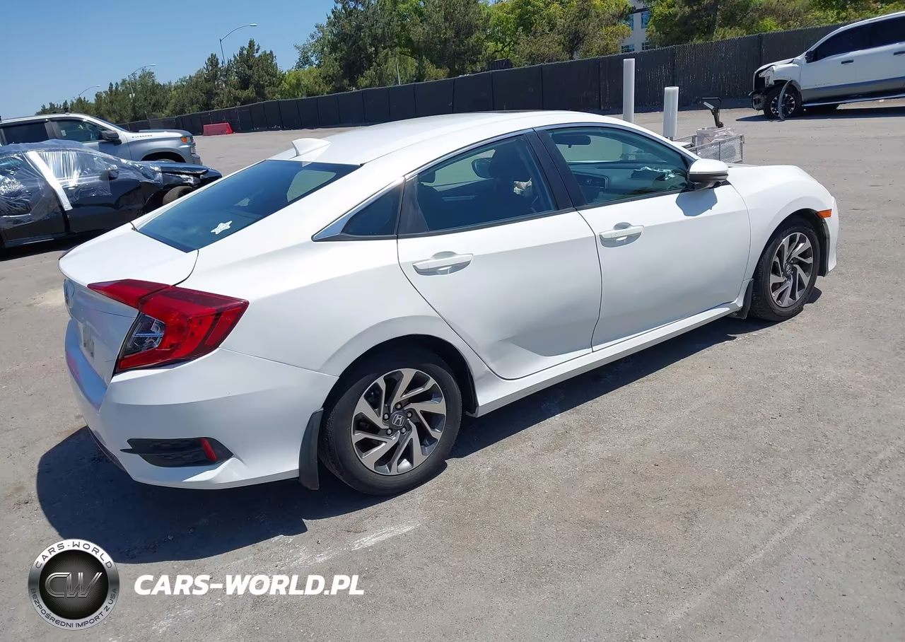 2018 Honda Civic Ex VIN:2HGFC2F7XJH542898 - 4