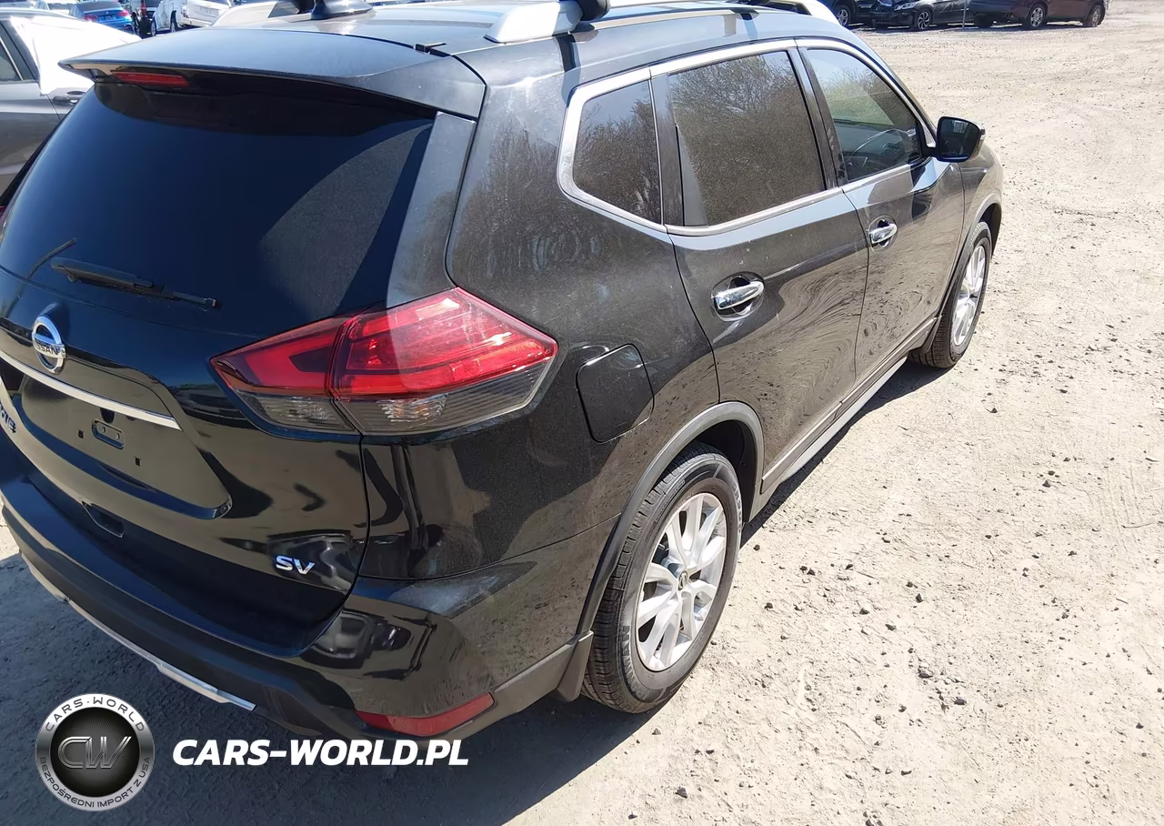 2017 Nissan Rogue Sv VIN:5N1AT2MT4HC786371 - 4