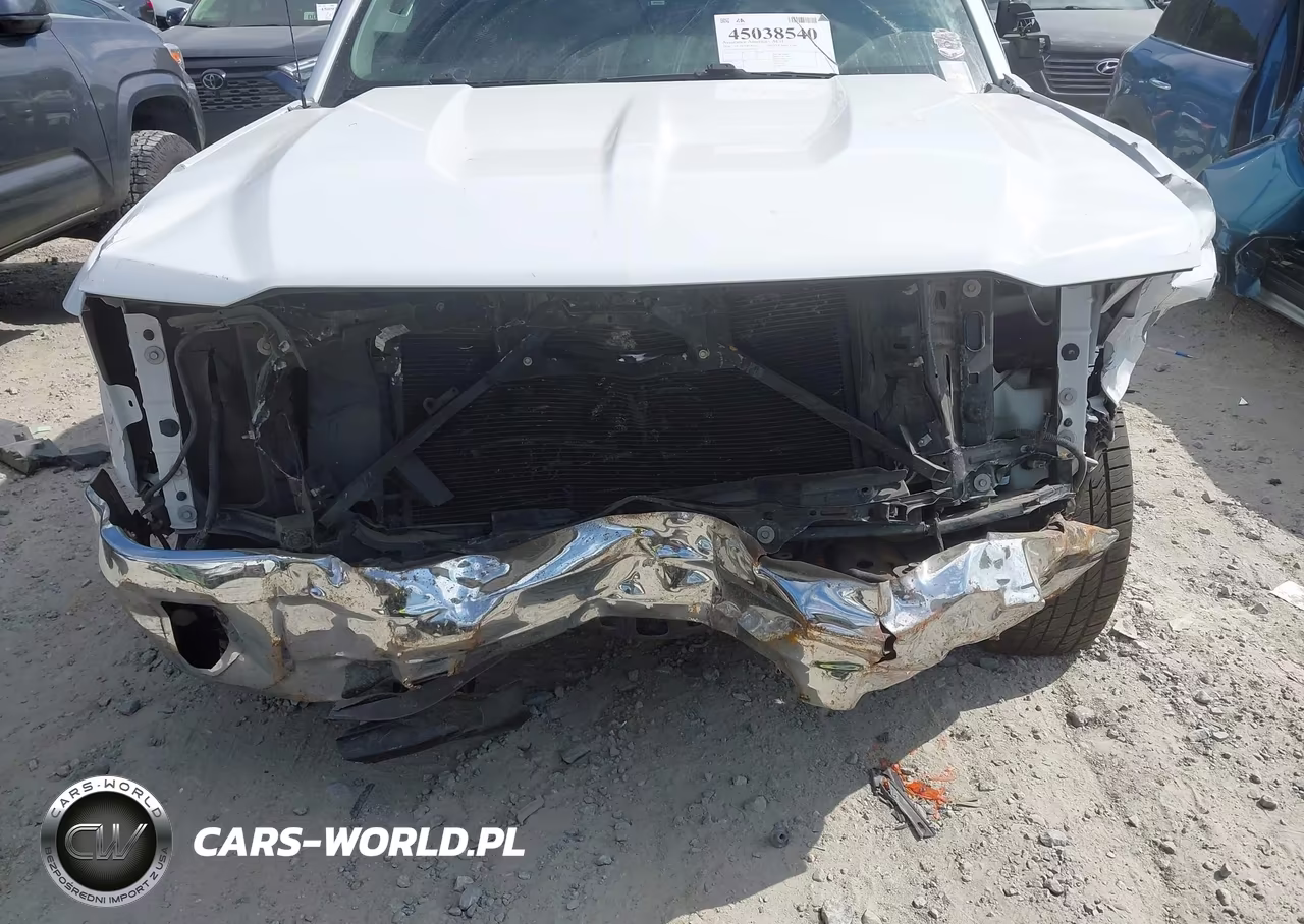 2018 Chevrolet Silverado 1500 Wt VIN:1GCNCNEHXJZ320190 - 17