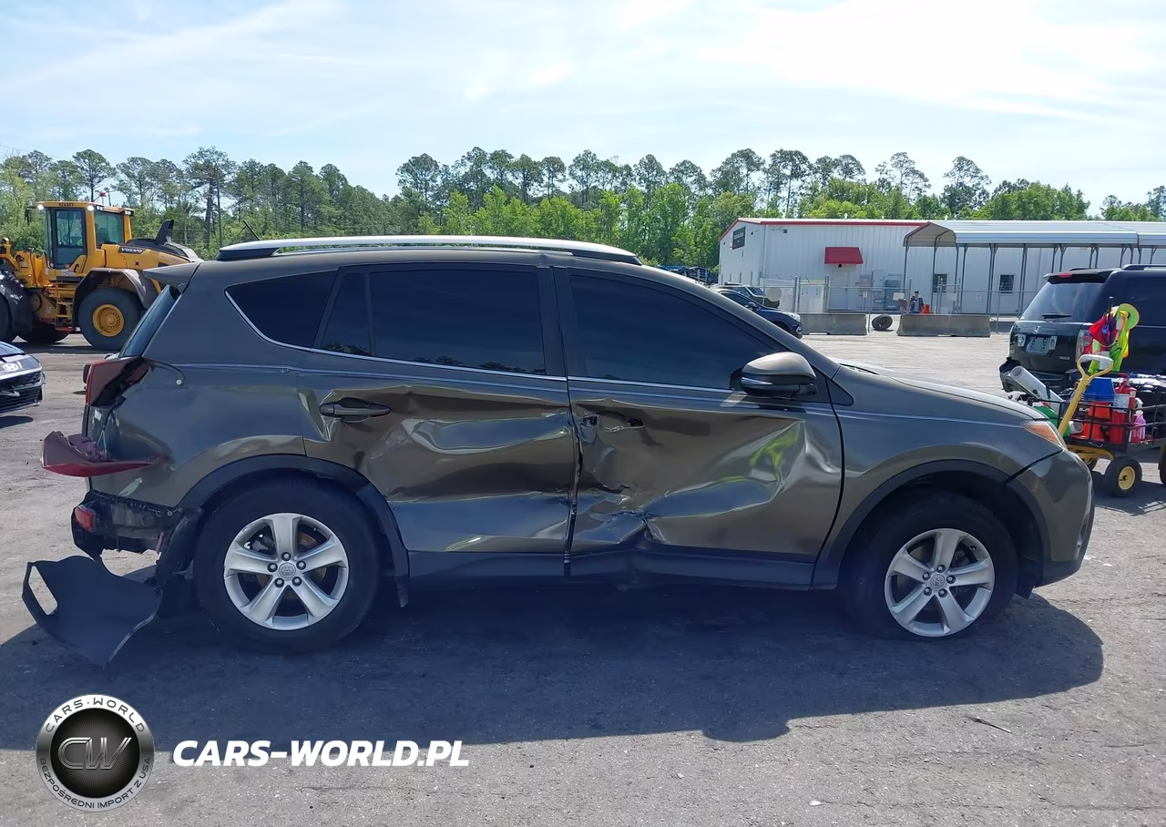2013 Toyota Rav4 Xle VIN:JTMWFREV0DD002556 - 13