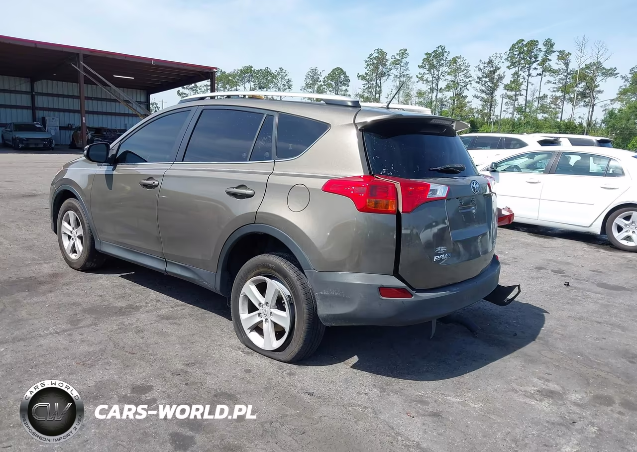 2013 Toyota Rav4 Xle VIN:JTMWFREV0DD002556 - 3