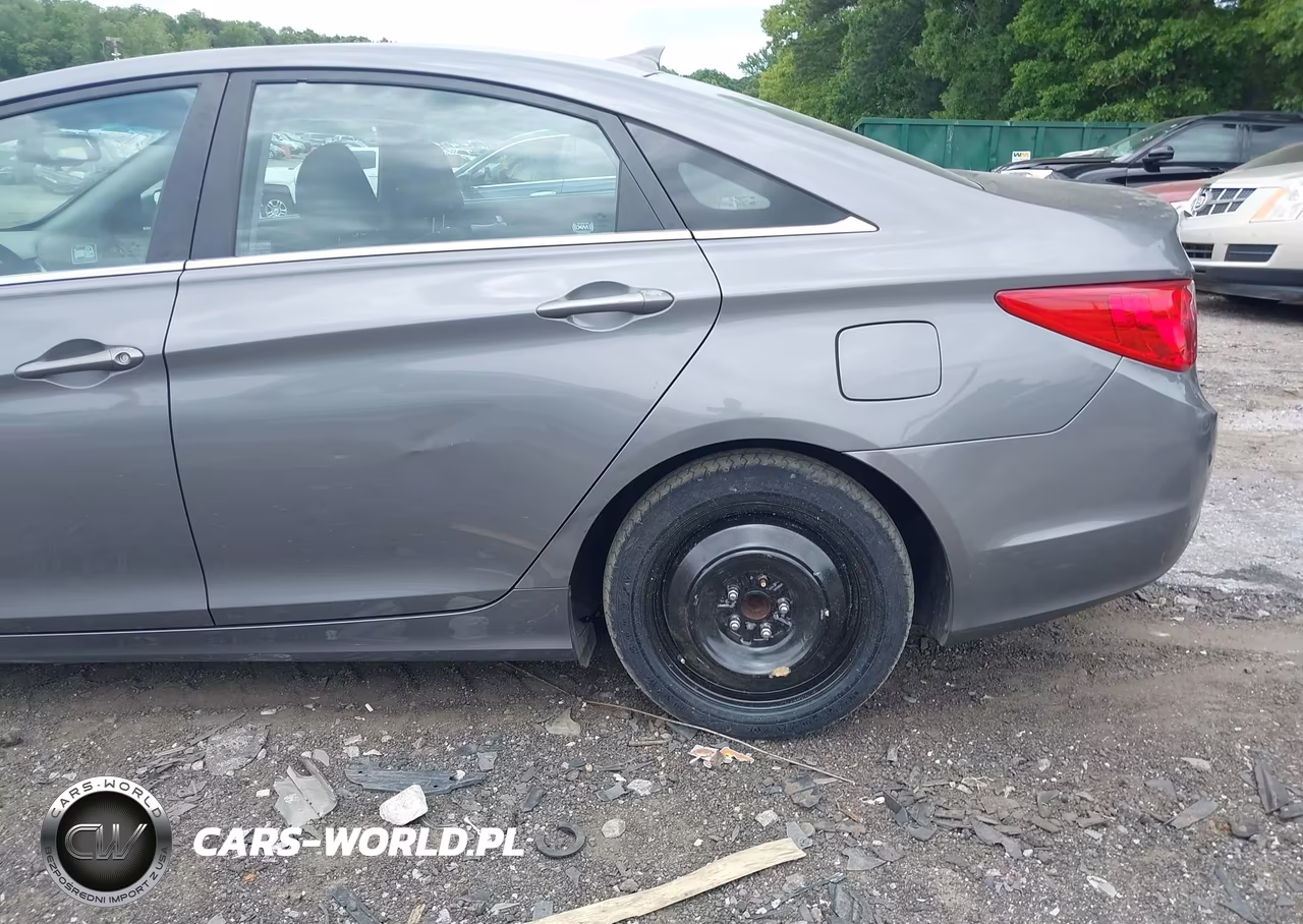 2013 Hyundai Sonata Gls VIN:5NPEB4AC7DH749404 - 14