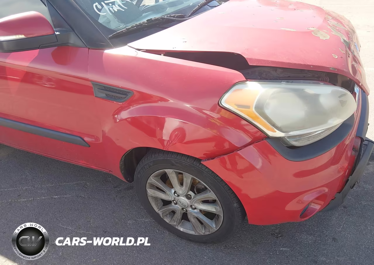 2012 Kia Soul + VIN:KNDJT2A63C7378609 - 12