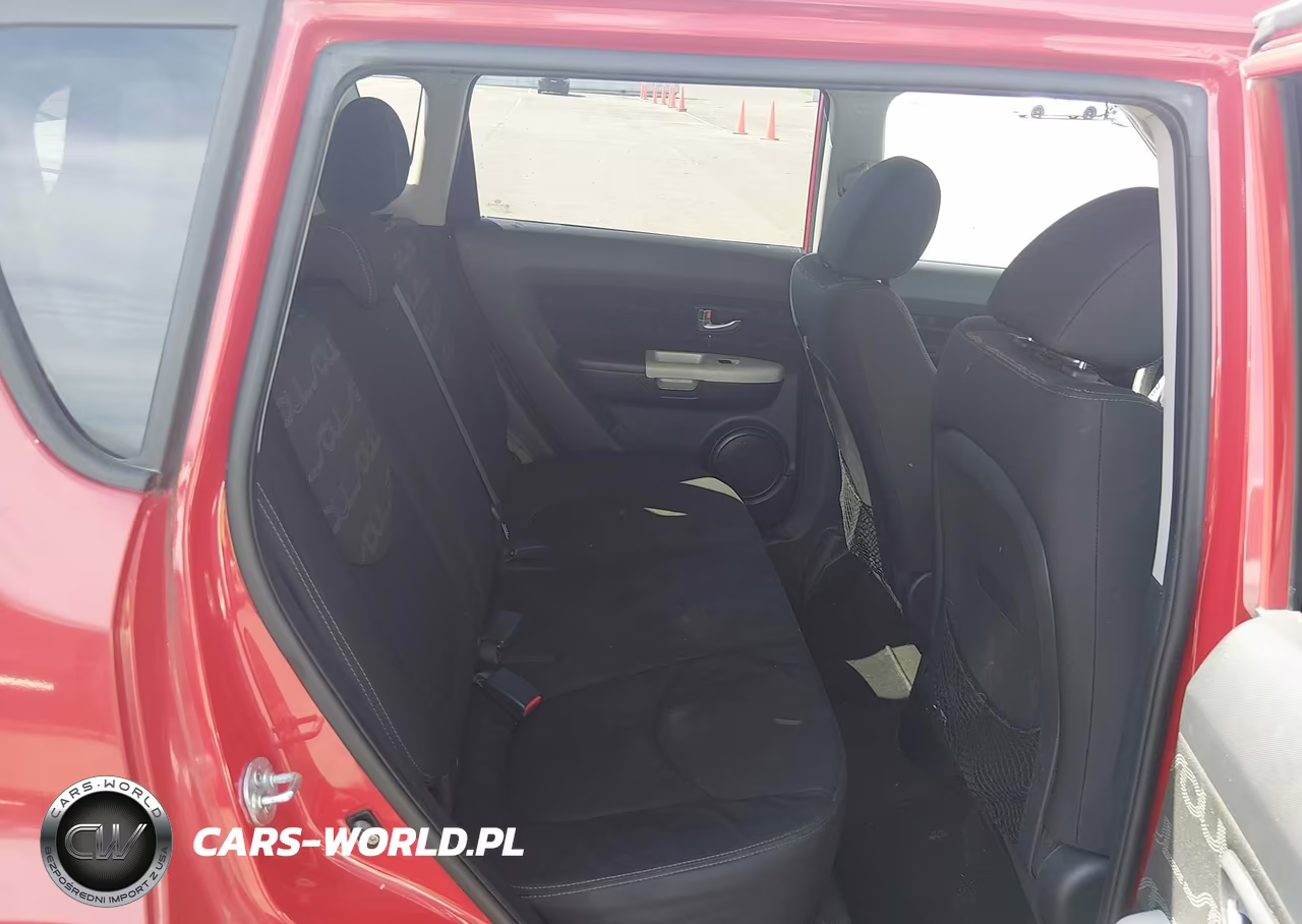 2012 Kia Soul + VIN:KNDJT2A63C7378609 - 8