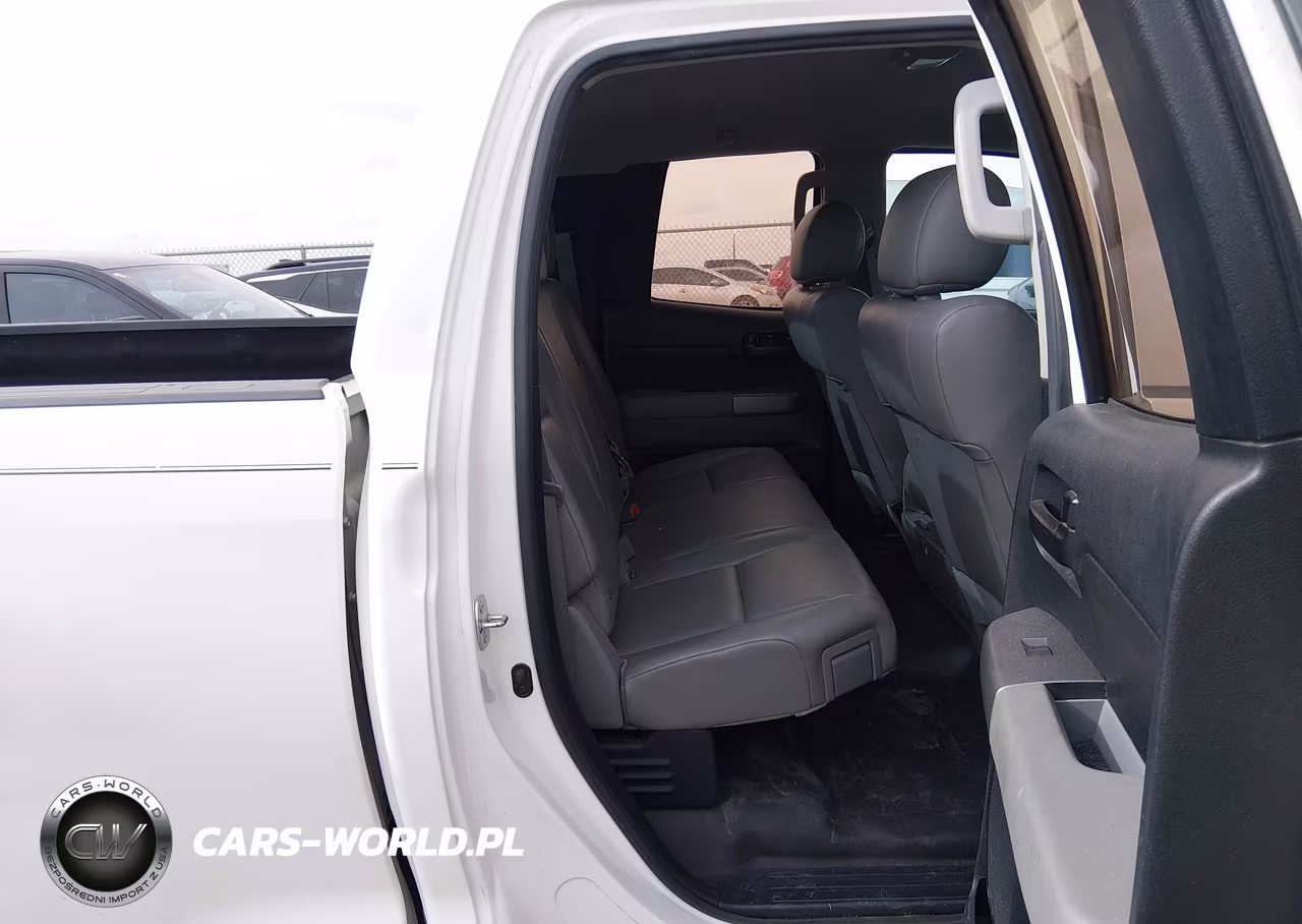 2010 Toyota Tundra Grade 4.6L V8 VIN:5TFRM5F11AX015978 - 8