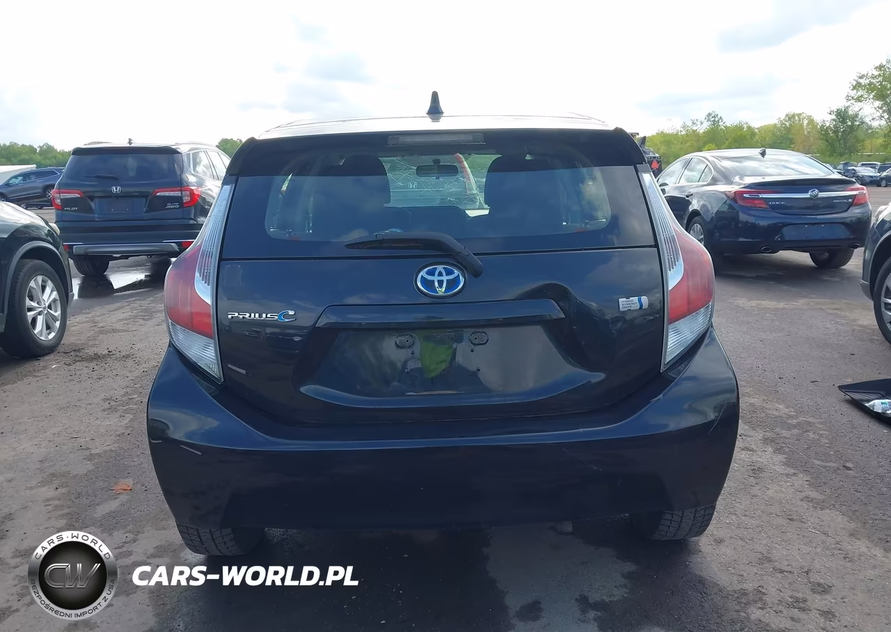 2015 Toyota Prius C Two VIN:JTDKDTB3XF1103077 - 15