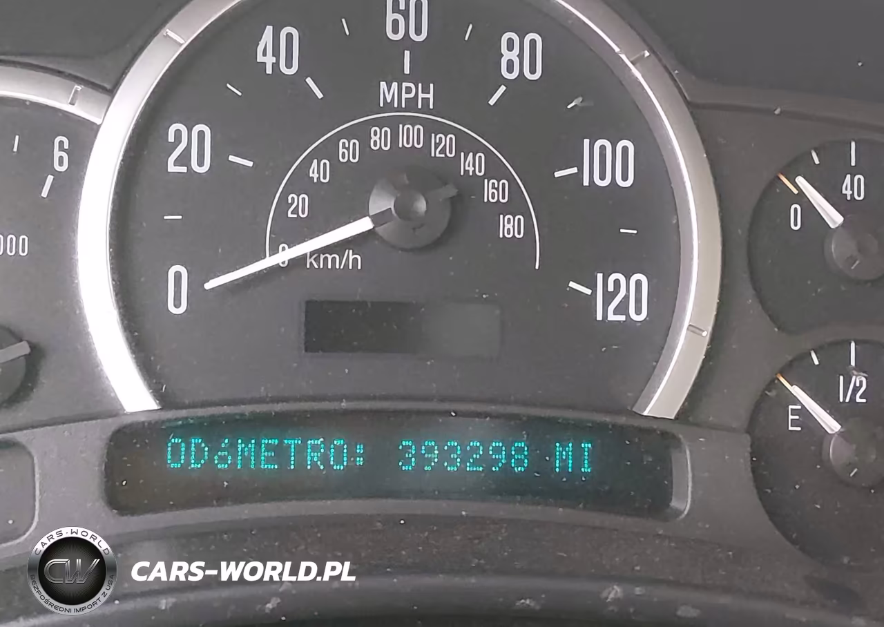 2003 Cadillac Escalade Standard VIN:1GYEC63TX3R310057 - 14