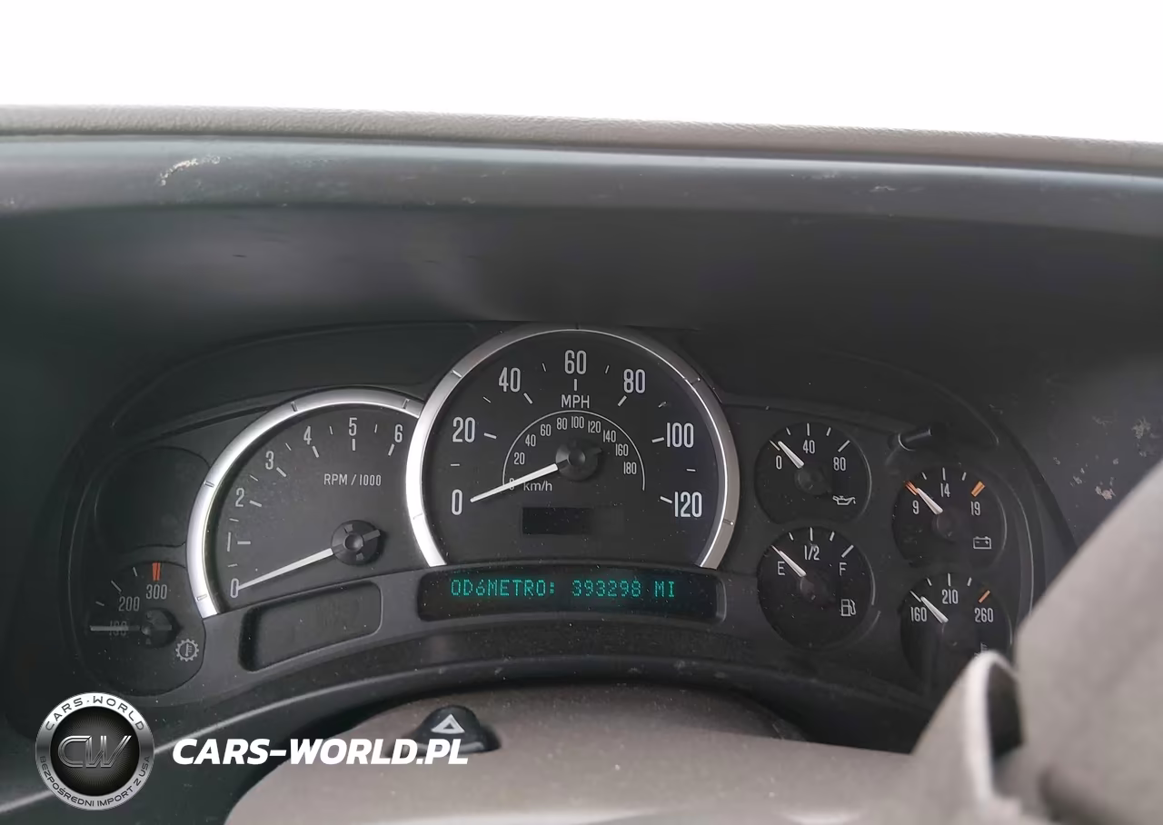 2003 Cadillac Escalade Standard VIN:1GYEC63TX3R310057 - 7