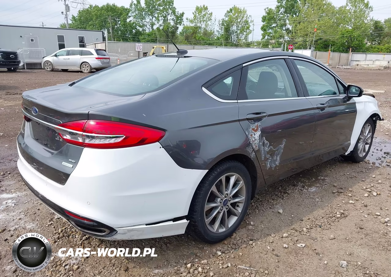 2017 Ford Fusion Se VIN:3FA6P0HD7HR166921 - 4