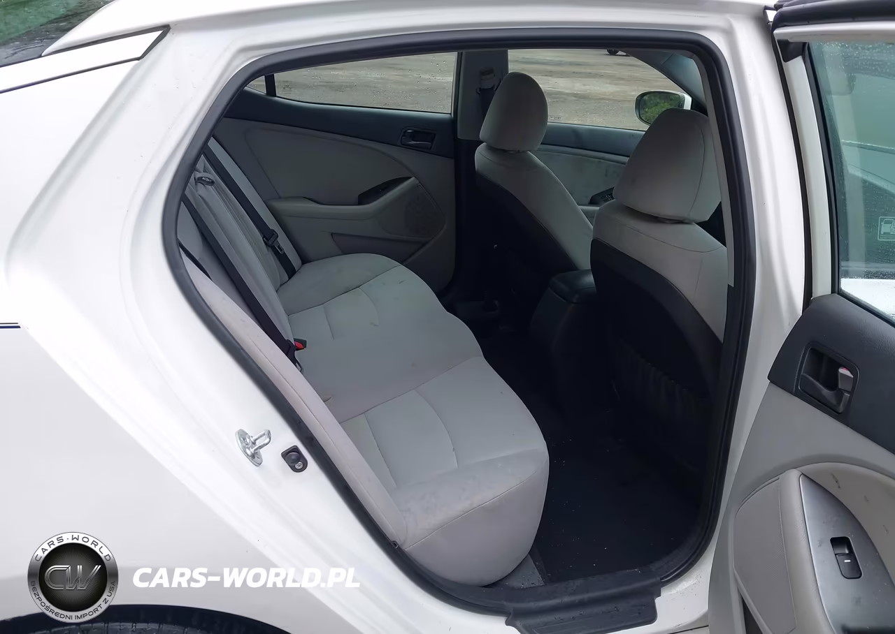 2015 Kia Optima Lx VIN:KNAGM4A79F5578211 - 8