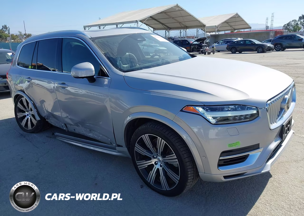 2023 Volvo Xc90 Recharge Plug-In Hybrid T8 Plus 6-Seater – zdjęcie 1 z 16