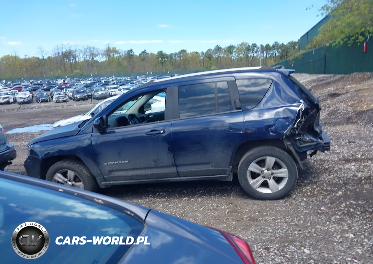 2017 Jeep Compass Latitude 4X4 VIN:1C4NJDEB1HD106160 - 14