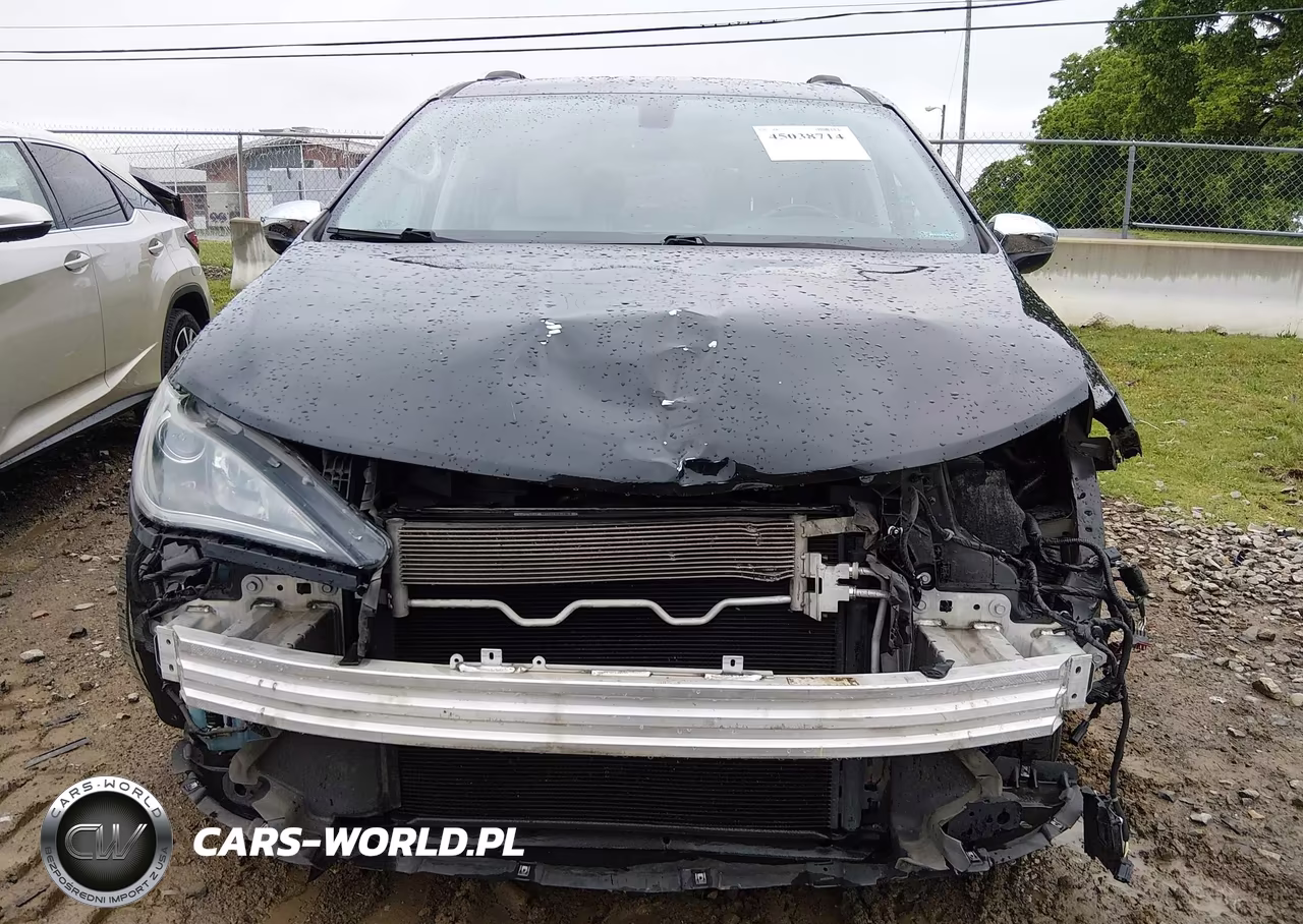 2019 Chrysler Pacifica Limited VIN:2C4RC1GG0KR731561 - 12