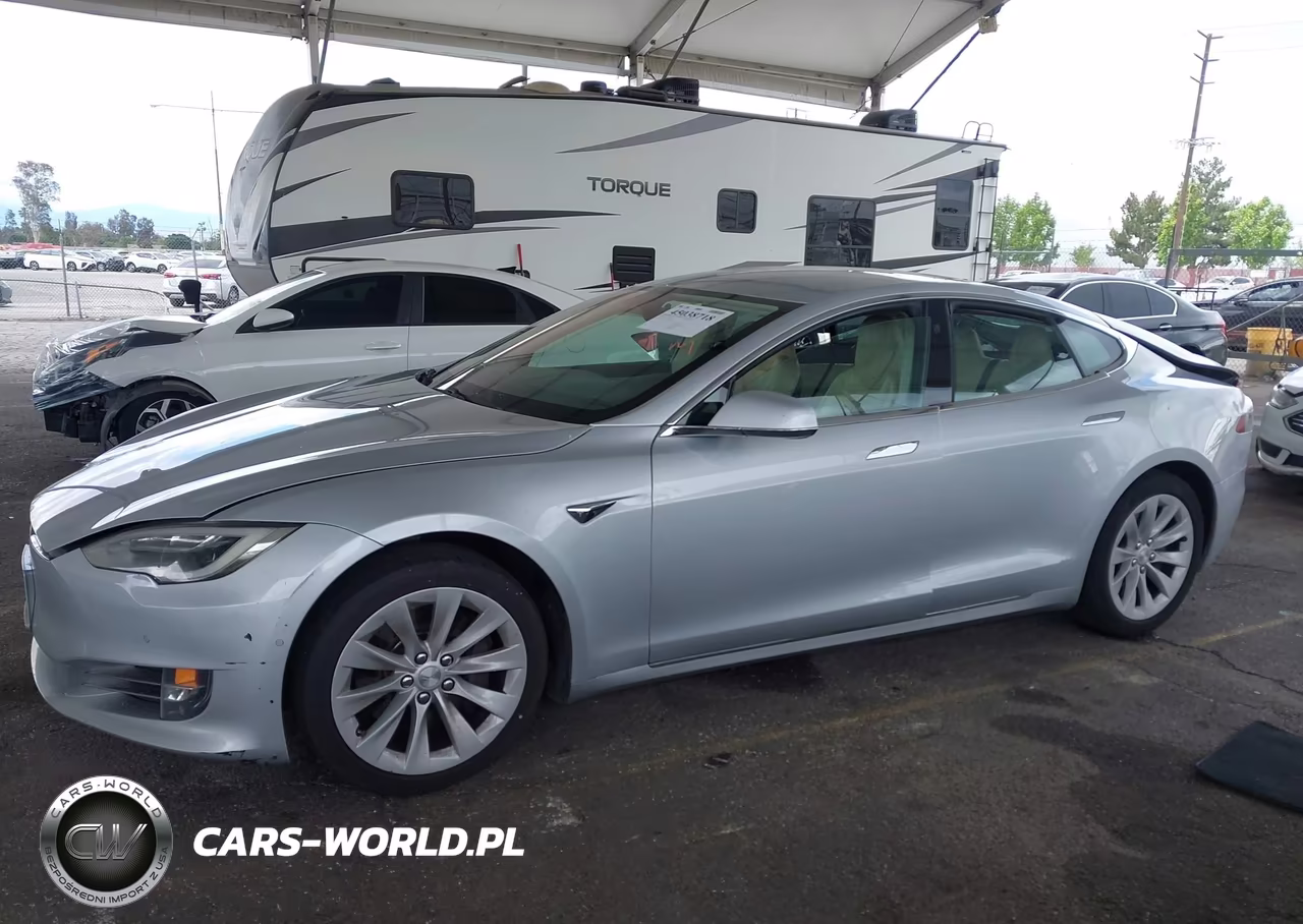 2016 Tesla Model S 60-70-75-85 VIN:5YJSA1E16GF176656 - 13
