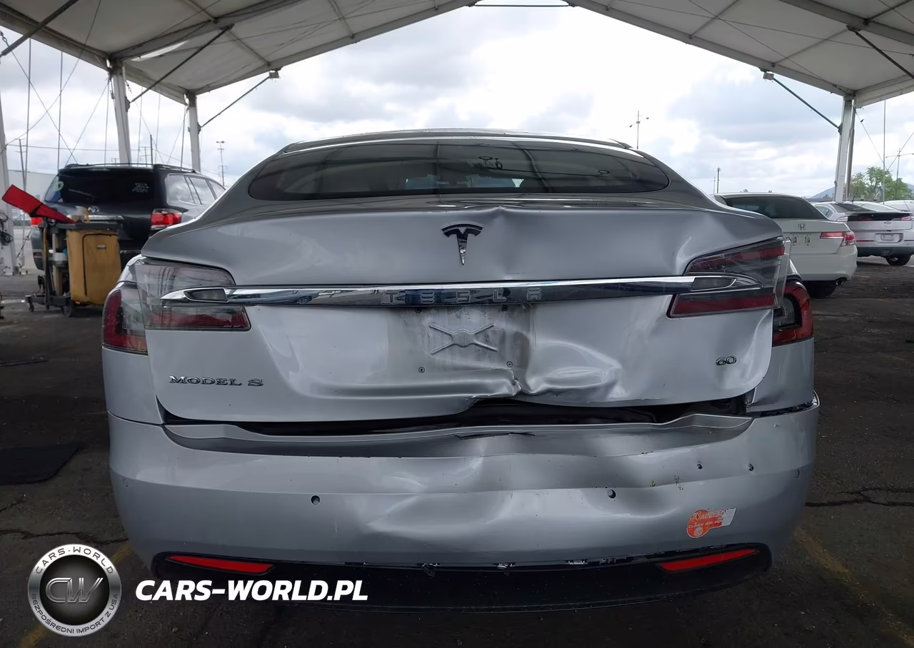 2016 Tesla Model S 60-70-75-85 VIN:5YJSA1E16GF176656 - 15