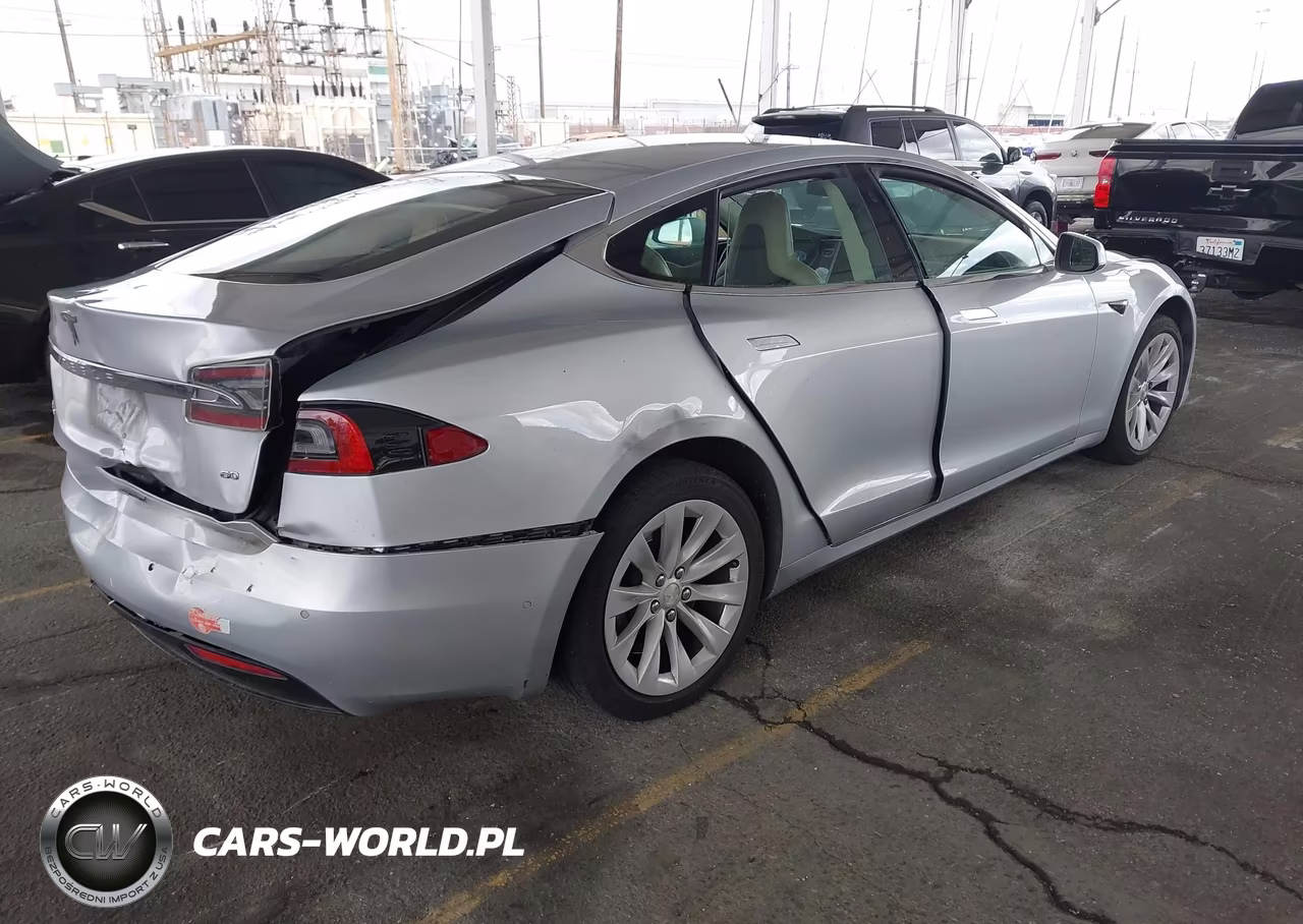 2016 Tesla Model S 60-70-75-85 VIN:5YJSA1E16GF176656 - 4