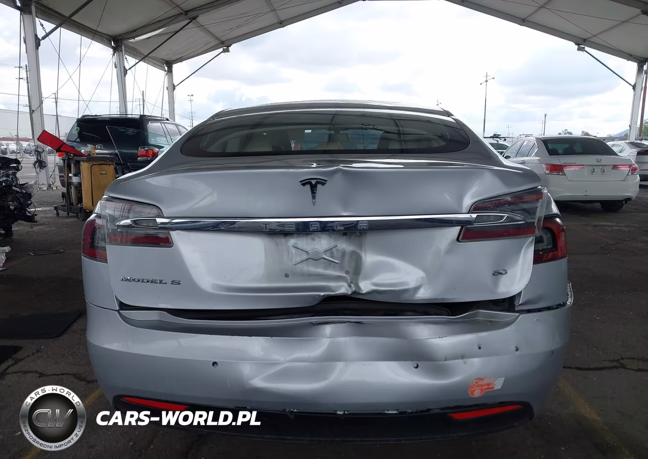 2016 Tesla Model S 60-70-75-85 VIN:5YJSA1E16GF176656 - 6