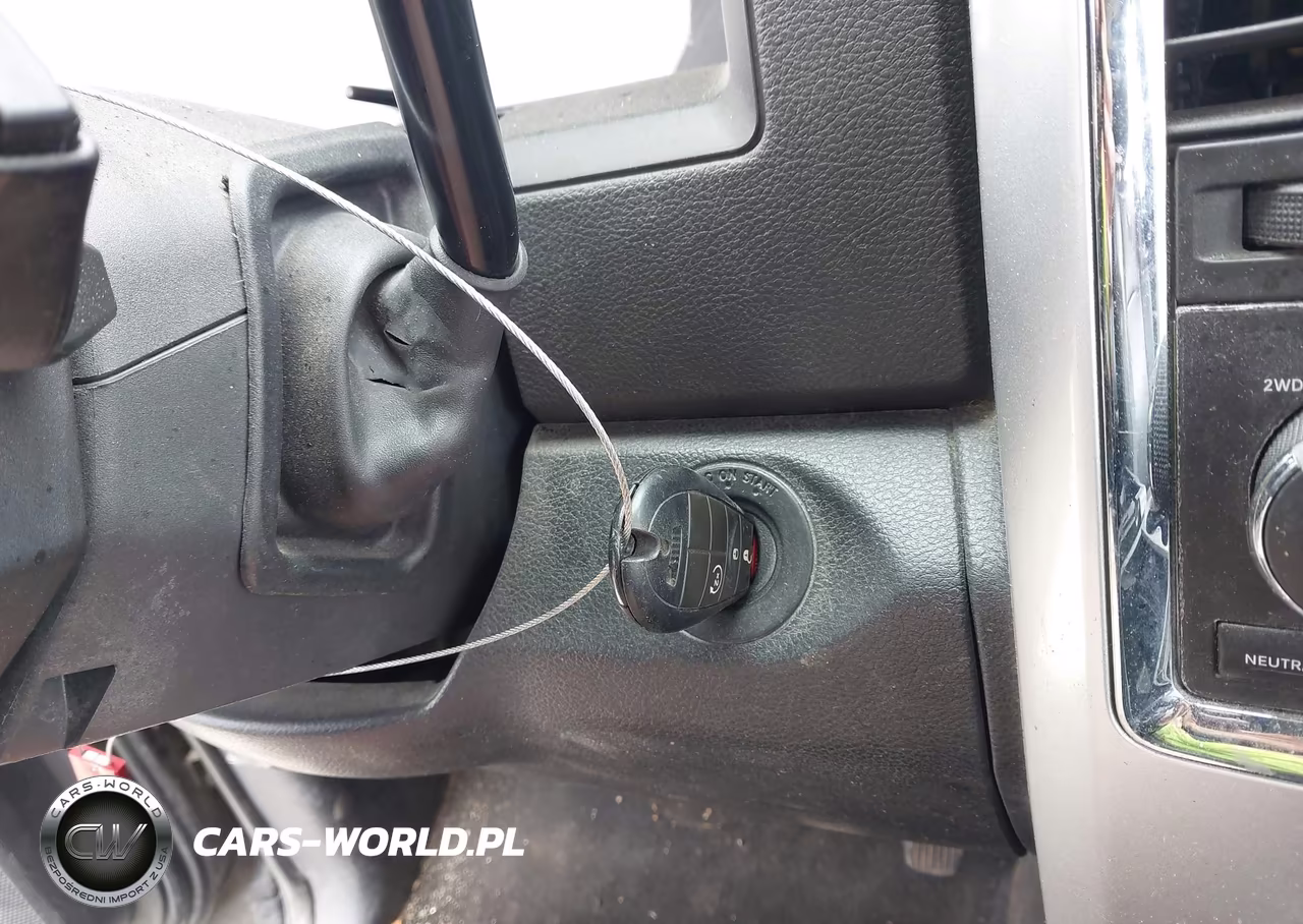 2011 Ram Ram 2500 Laramie VIN:3D7UT2CL4BG506087 - 11