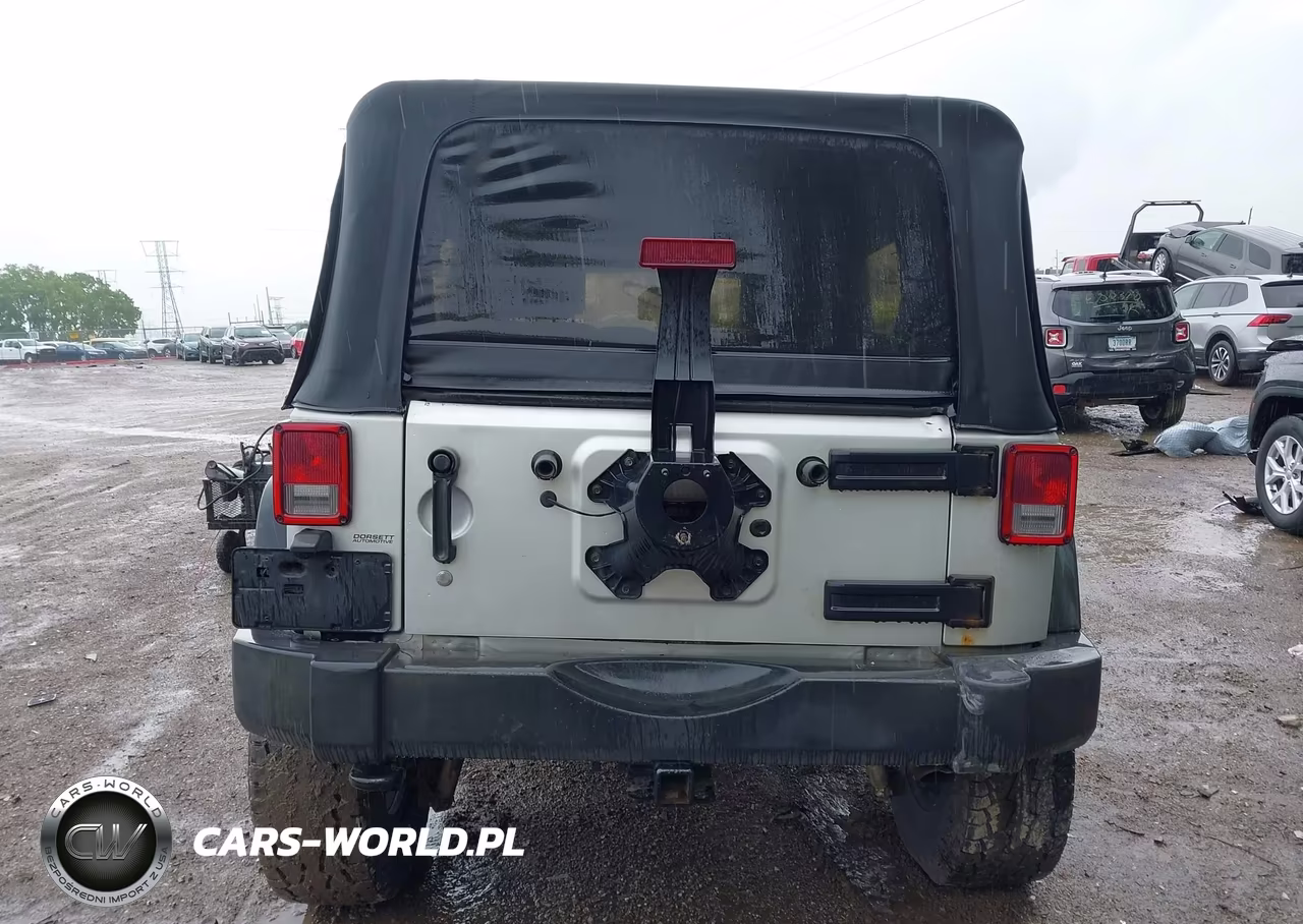 2010 Jeep Wrangler Unlimited Sport VIN:1J4BA3H17AL144711 - 16