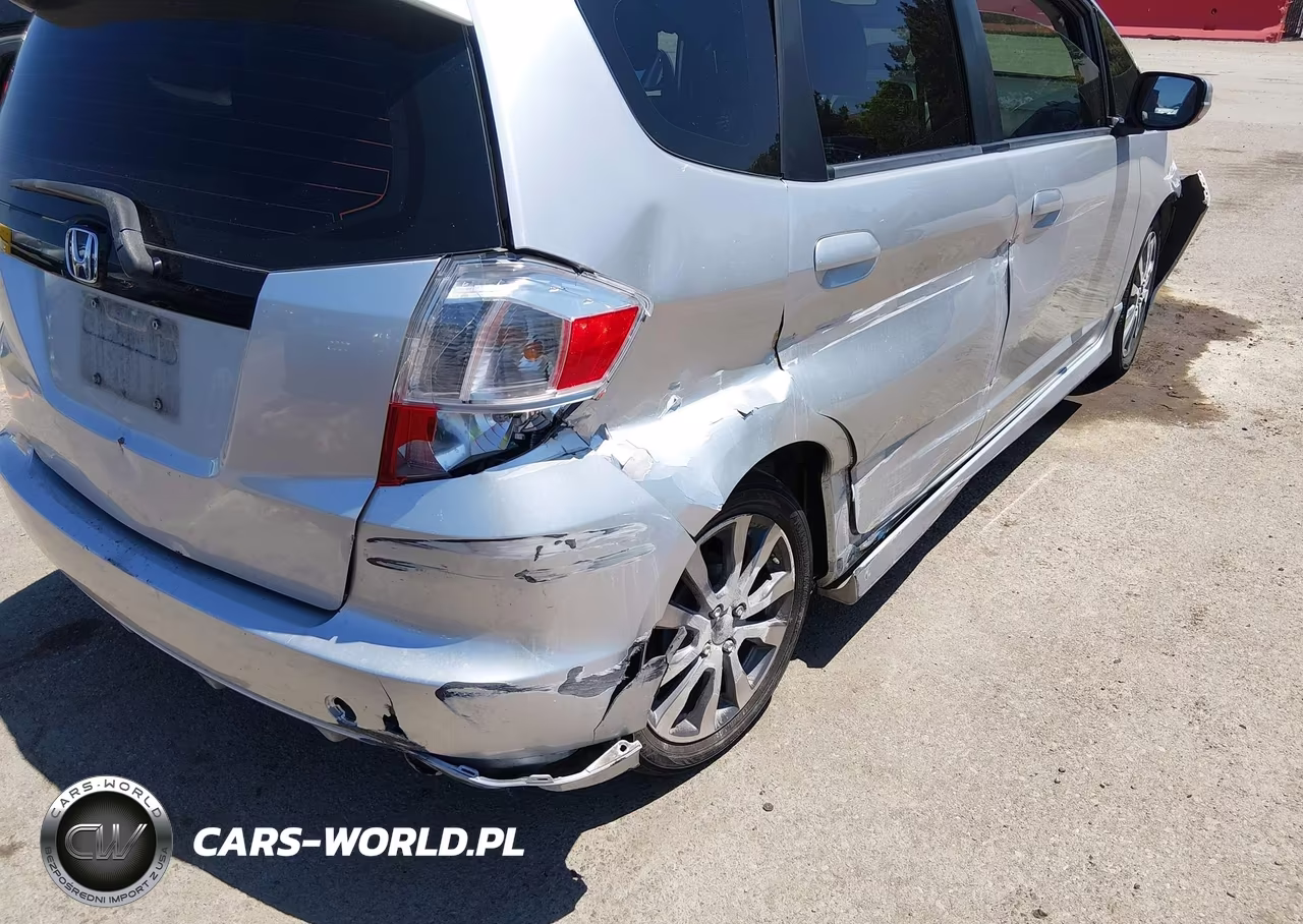 2012 Honda Fit Sport VIN:JHMGE8H6XCC022872 - 18