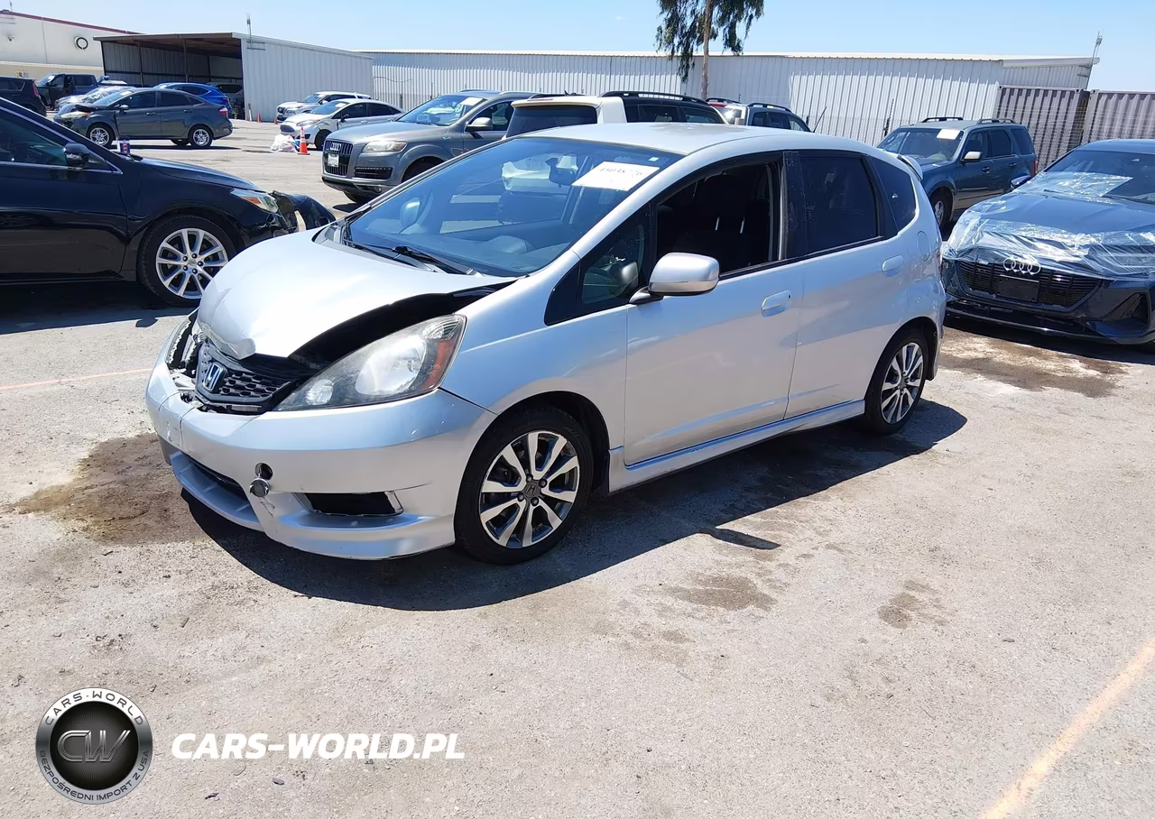 2012 Honda Fit Sport VIN:JHMGE8H6XCC022872 - 2