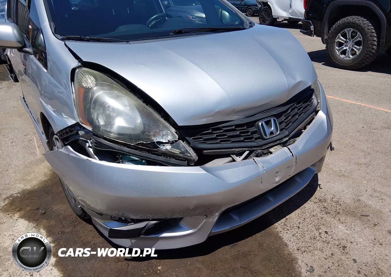 2012 Honda Fit Sport VIN:JHMGE8H6XCC022872 - 6