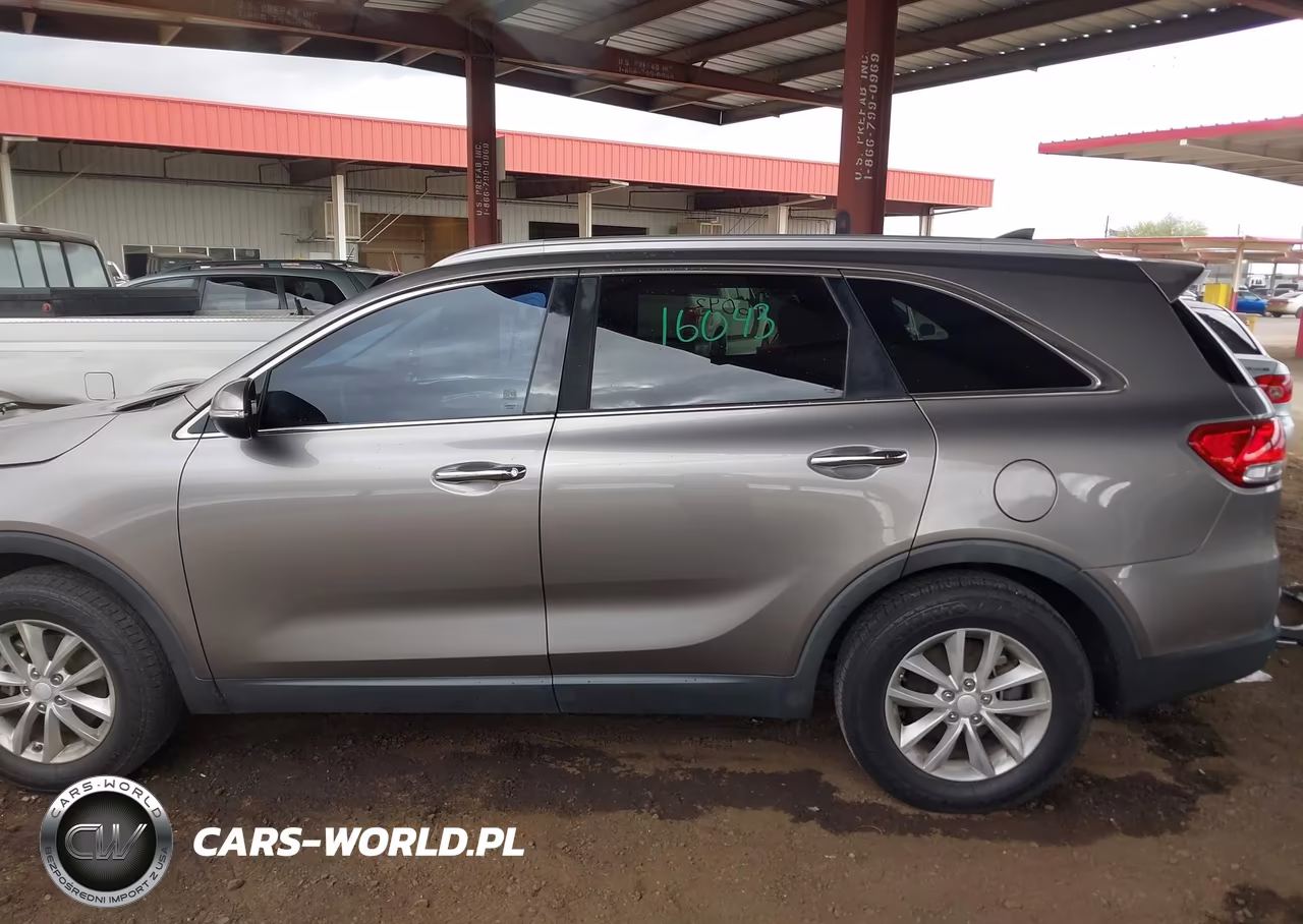 2016 Kia Sorento 2.4L Lx VIN:5XYPG4A35GG158008 - 15