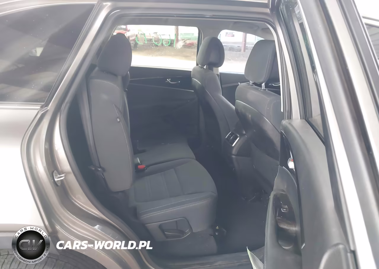2016 Kia Sorento 2.4L Lx VIN:5XYPG4A35GG158008 - 8