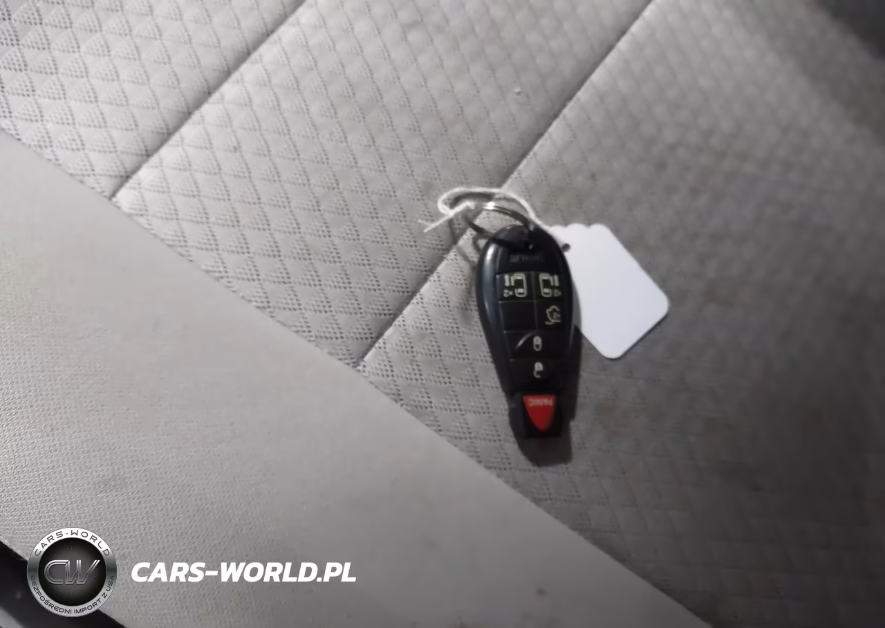 2010 Dodge Grand Caravan Sxt VIN:2D4RN5DXXAR256878 - 11