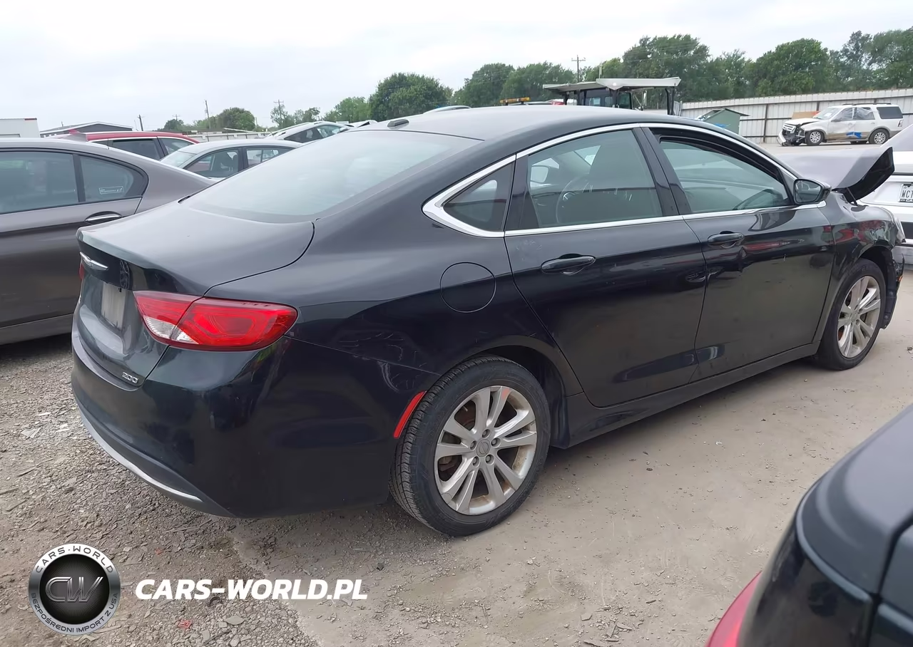 2015 Chrysler 200 Limited VIN:1C3CCCAB9FN744475 - 4