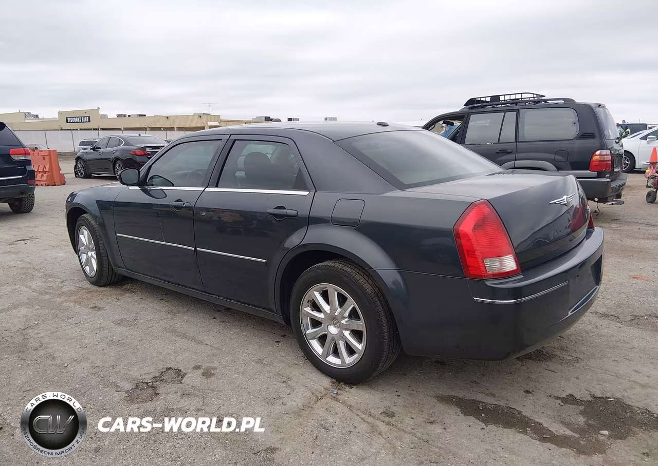 2007 Chrysler 300 Touring VIN:2C3LA53GX7H899539 - 3