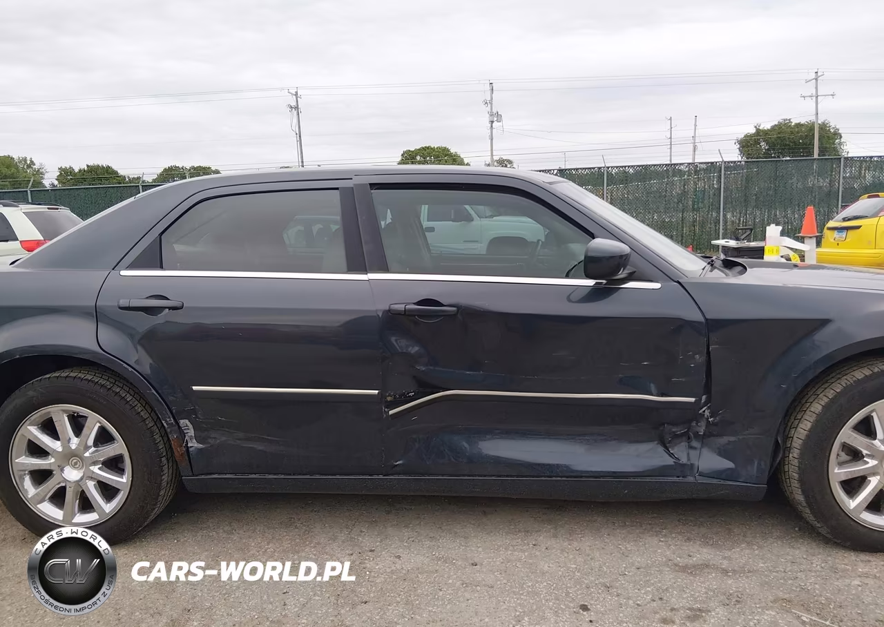 2007 Chrysler 300 Touring VIN:2C3LA53GX7H899539 - 6