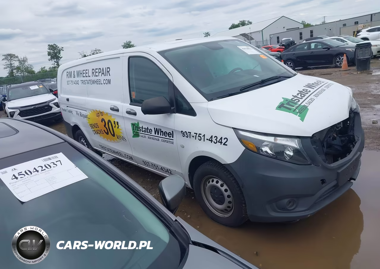 2023 Mercedes-Benz Metris