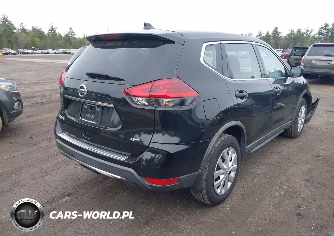 2018 Nissan Rogue S VIN:KNMAT2MV5JP585941 - 4