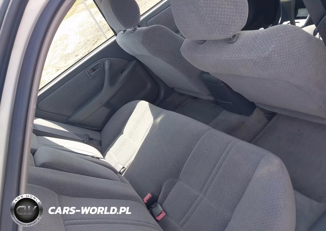 2001 Toyota Camry Le VIN:4T1BG22KX1U086146 - 8