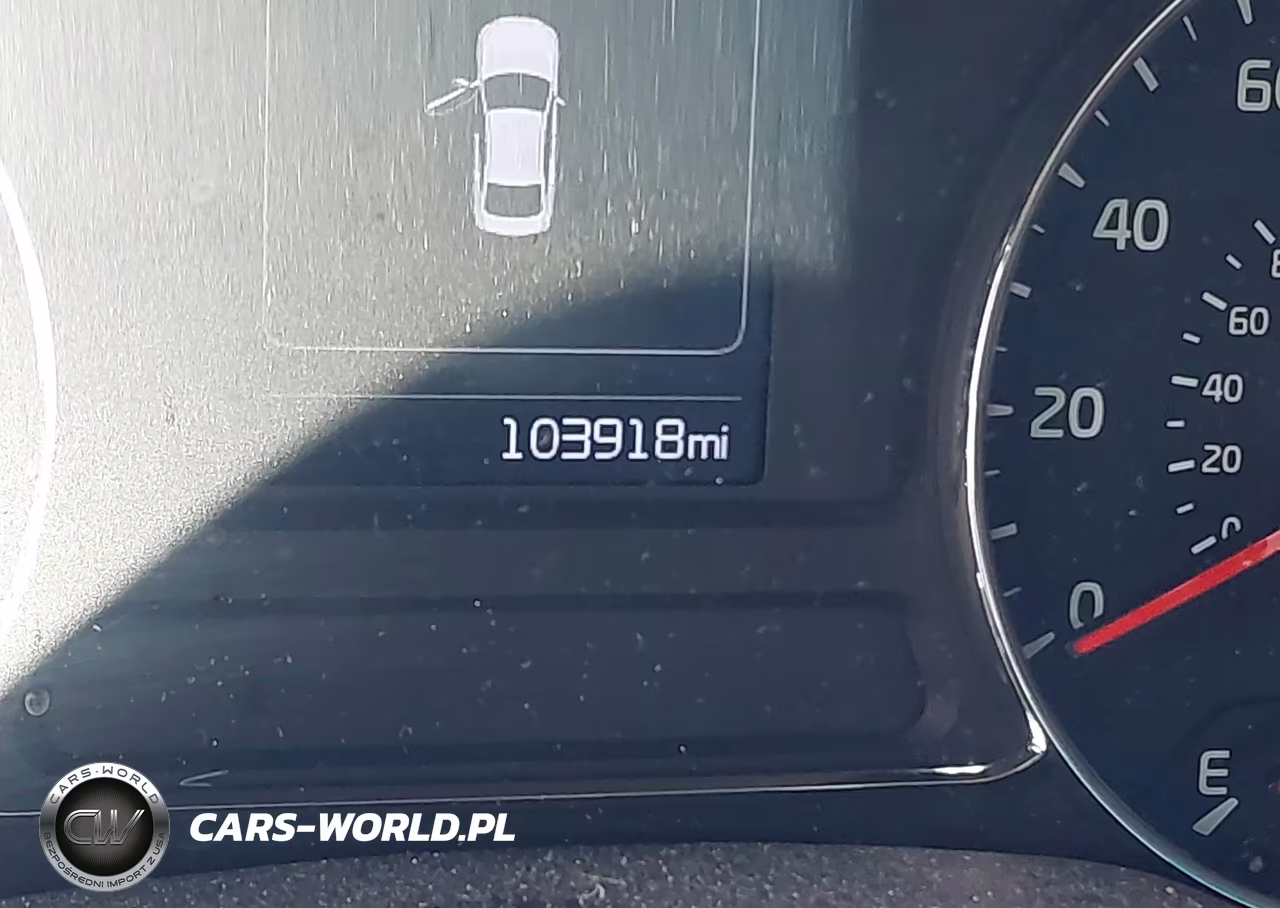 2018 Kia Forte Lx VIN:3KPFL4A78JE202744 - 15
