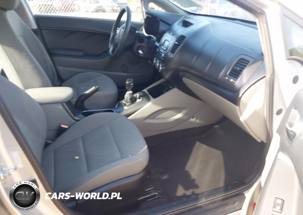 2016 Kia Forte Lx VIN:KNAFK4A61G5456579 - 5