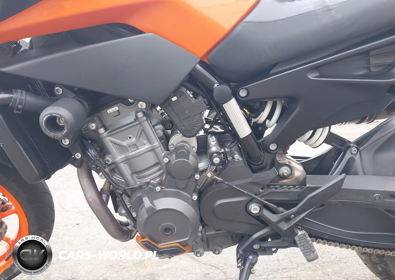 2020 Ktm 790 Duke VIN:VBKTU6401LM774039 - 9