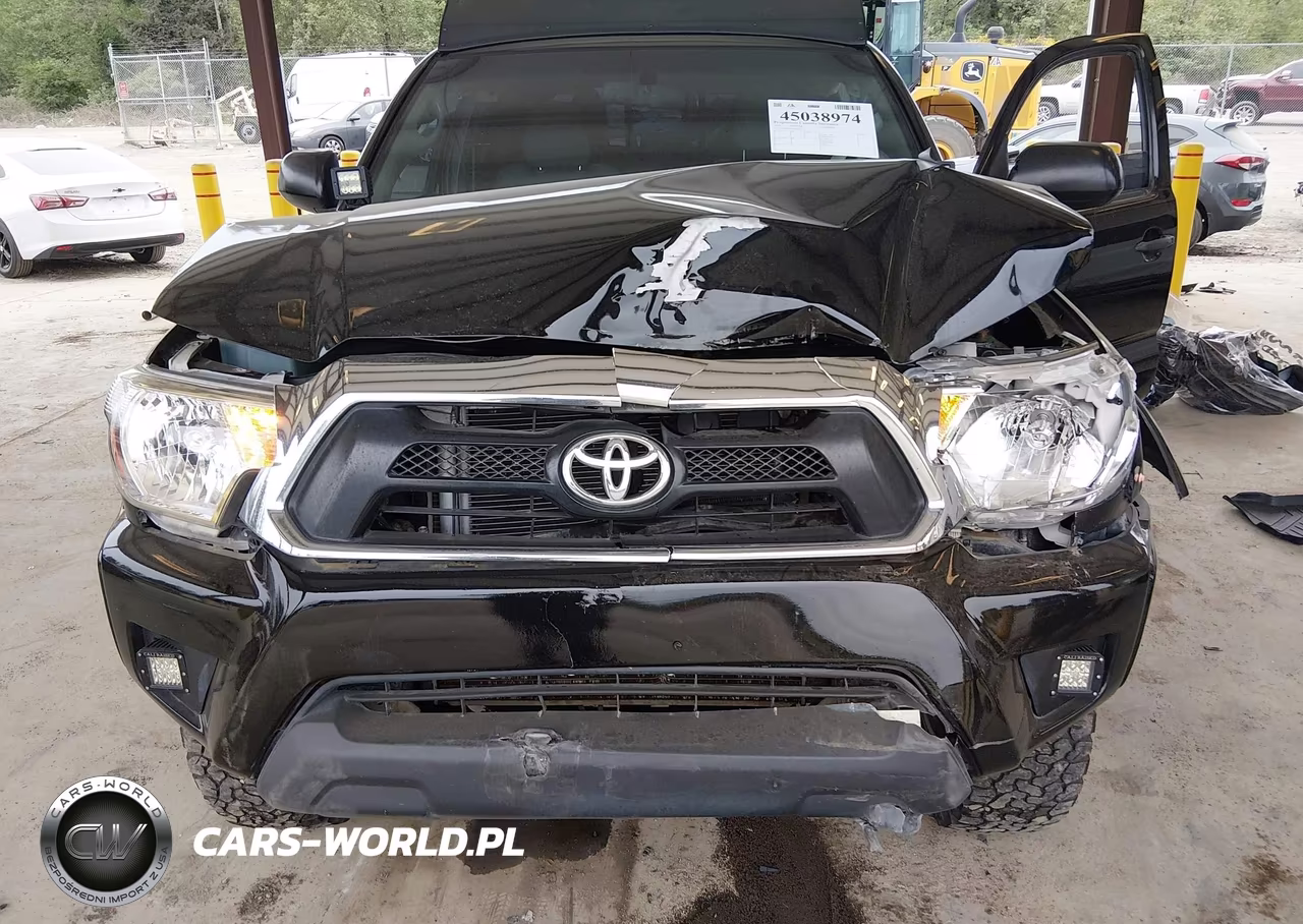 2015 Toyota Tacoma Base V6 VIN:3TMLU4EN0FM170071 - 6