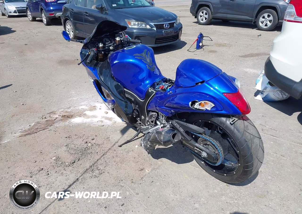 2017 Suzuki Gsx1300 Ra VIN:JS1GX72B1H2100541 - 3